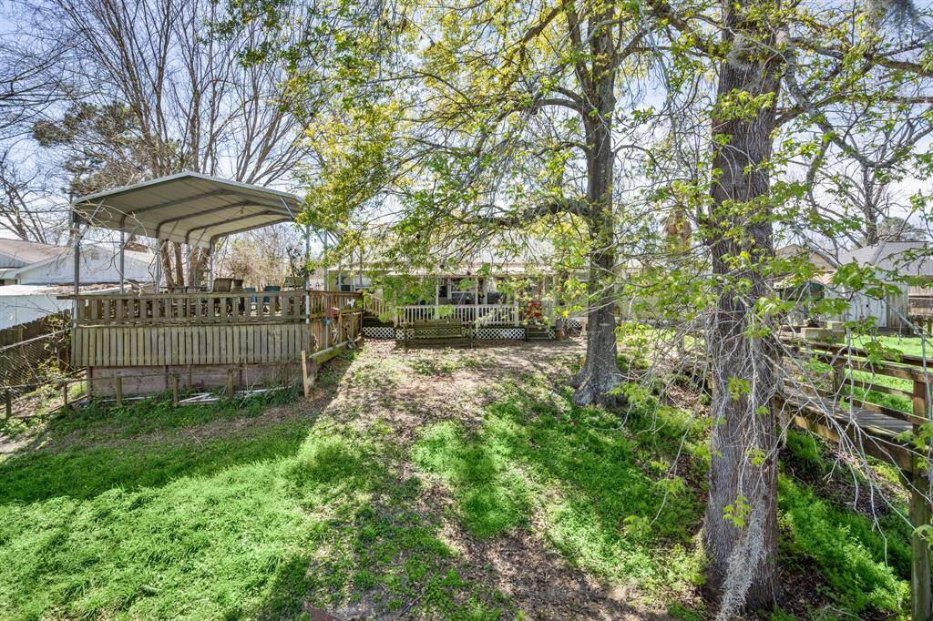 Covered back deck