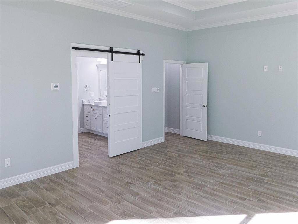 Primary Bedroom with En-Suite.