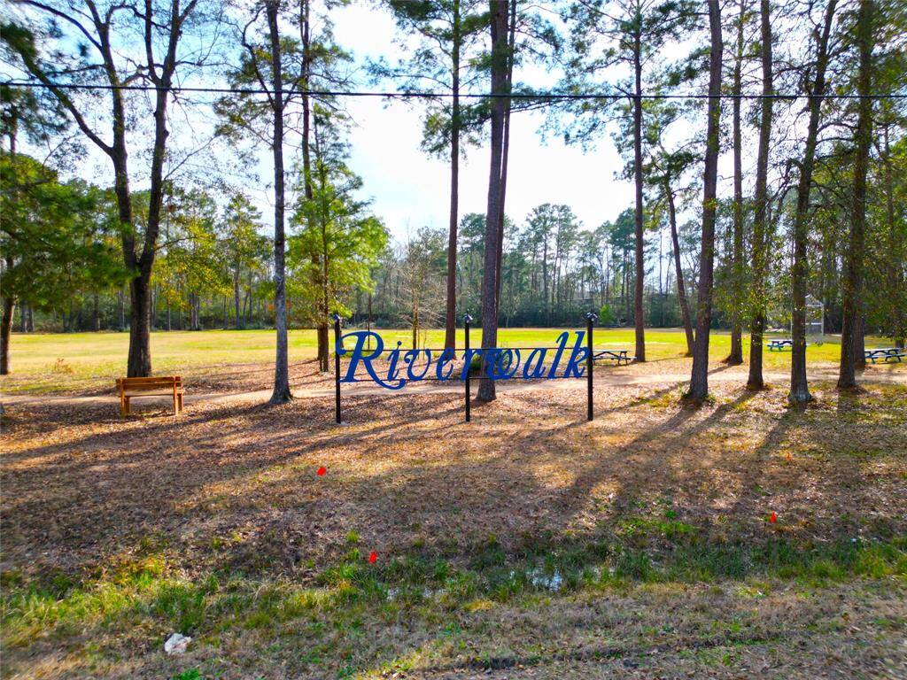 This community park in Riverwalk.