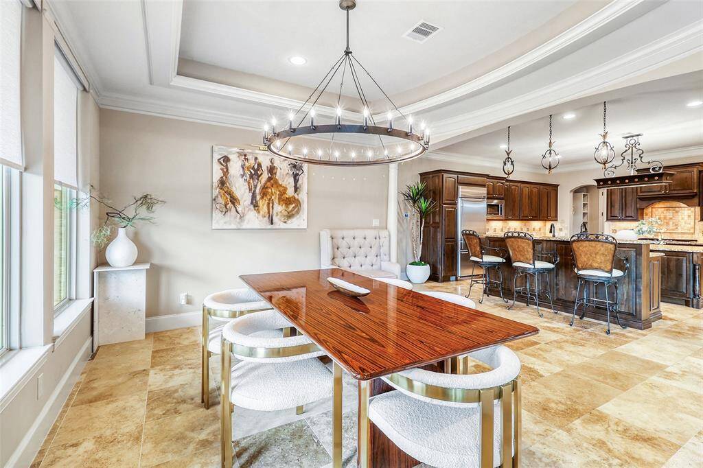 Bright breakfast area ideal for casual dining.