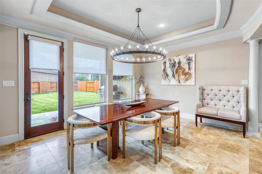 Bright breakfast area ideal for casual dining.