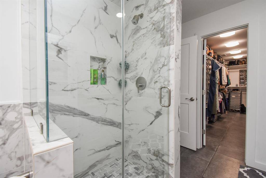 Custom shower with 1/2" glass enclosure