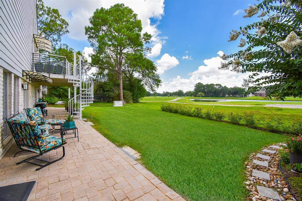 Patio extends the length of house with more of the incredible views