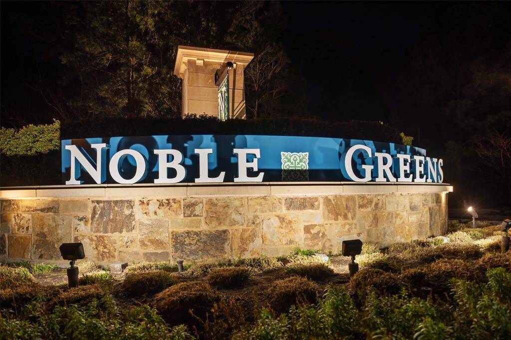 Enjoy the golf cart friendly neighborhood with amenities including pickle ball, golf club (membership required), tennis courts, basketball courts, swimming pools, splash pad, dog parks, trails, parks, stocked ponds, shopping, dining and more!