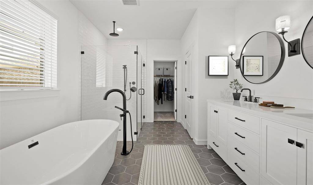 Serene primary bath (*Photo not of actual home and used for illustration purposes only.)