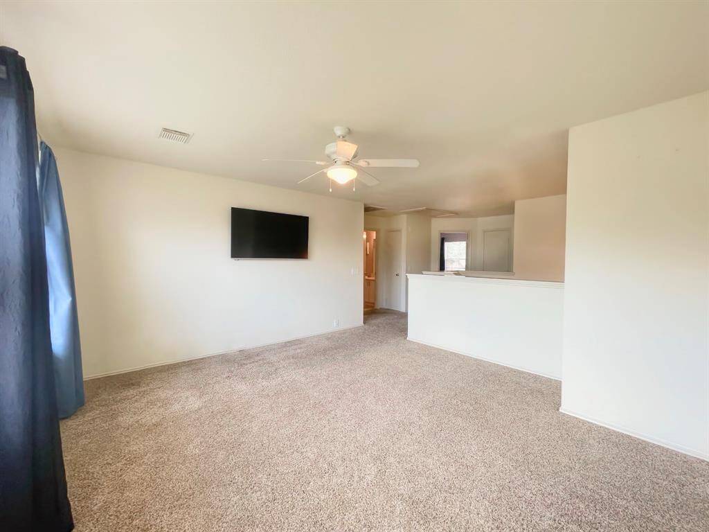 Second story game room, perfect for entertaining or kids