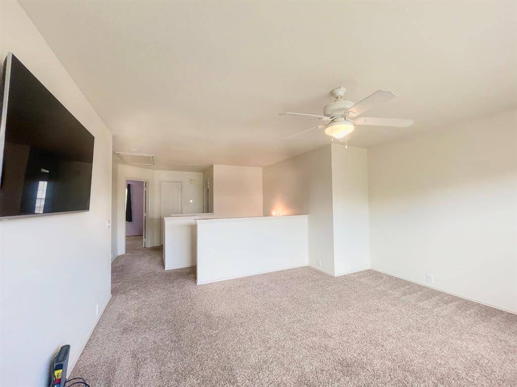 Second story game room, perfect for entertaining or kids