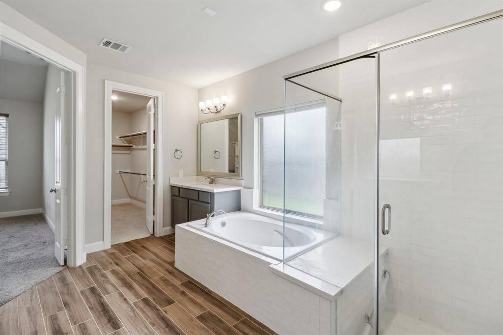 Suite leading to master closet