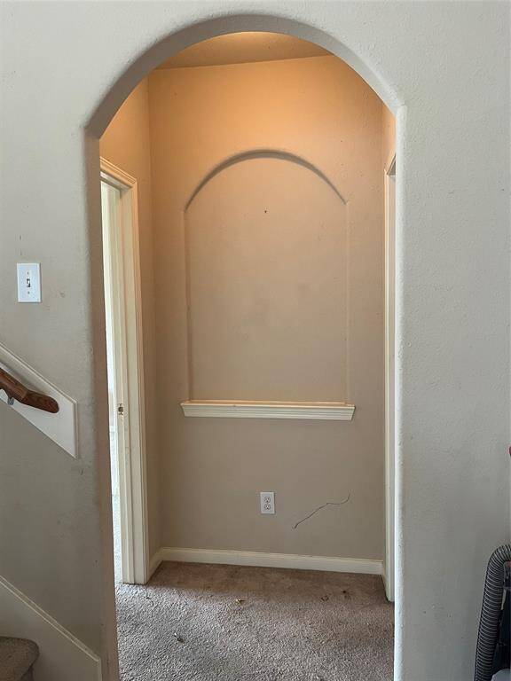 Entry to primary bedroom
