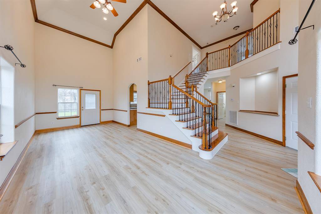 Majestic high ceilings
