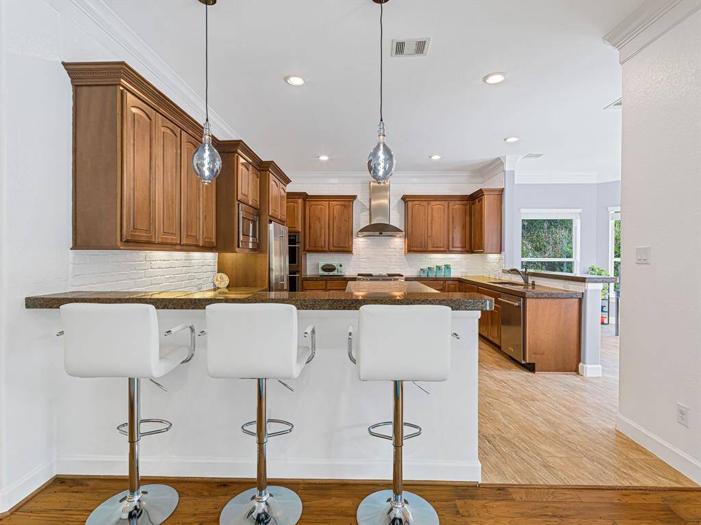 Chef's delight kitchen with loads of storage and counterspace