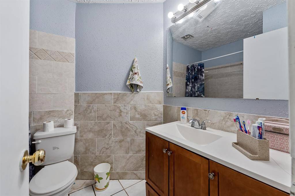 guest restroom