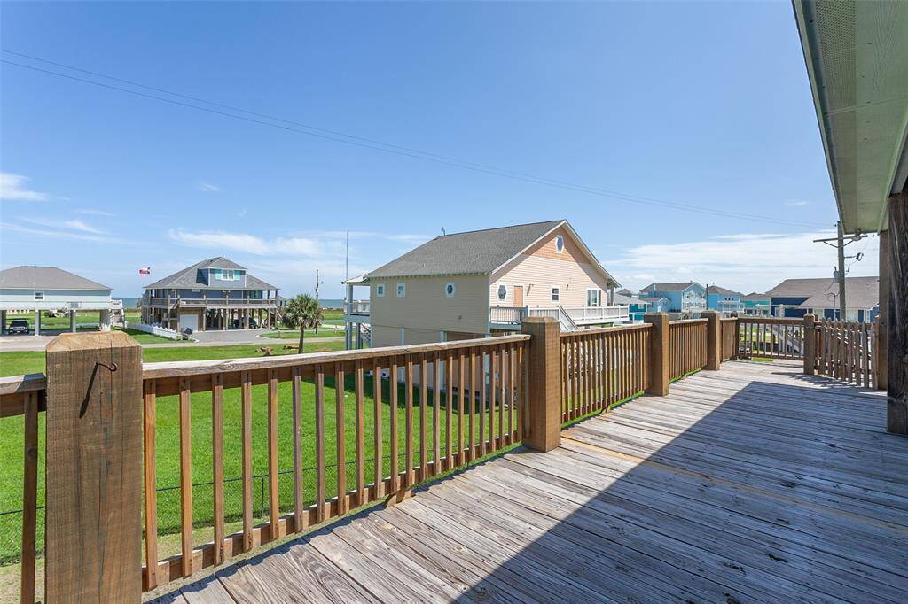 Wrap-around deck allows for views galore!