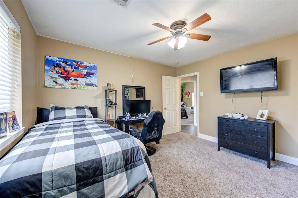 2nd Bedroom!