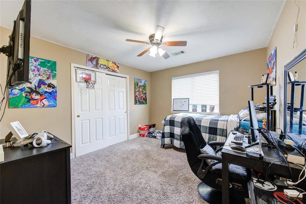 Another View of 2nd Bedroom!