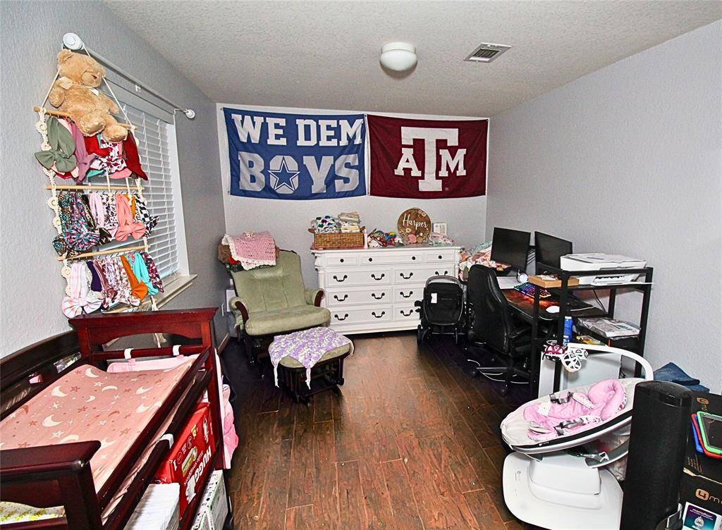 Office area- inside the master bedroom