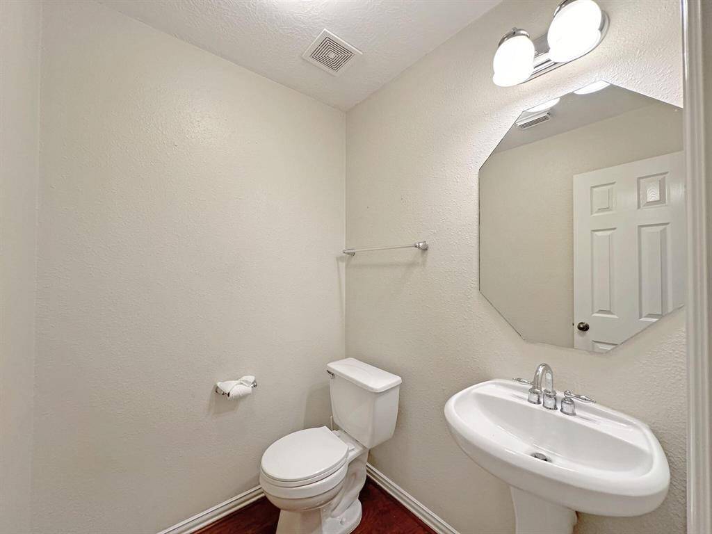 Office/Study Bathroom