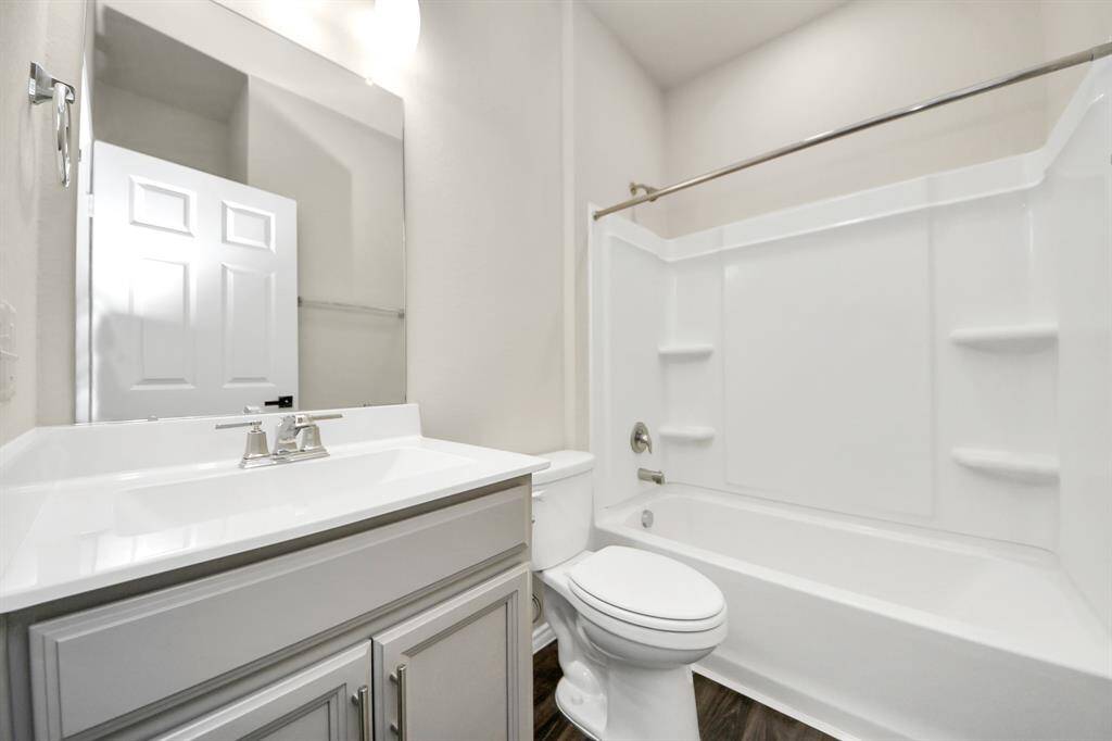 Secondary Bathroom