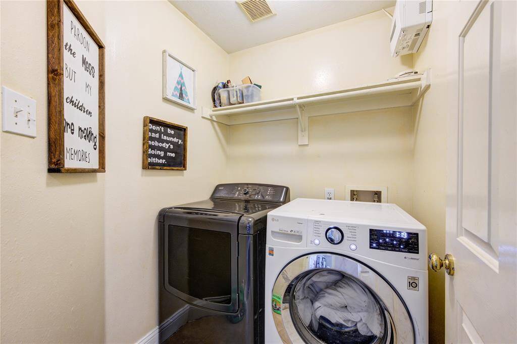 Laundry Room!
