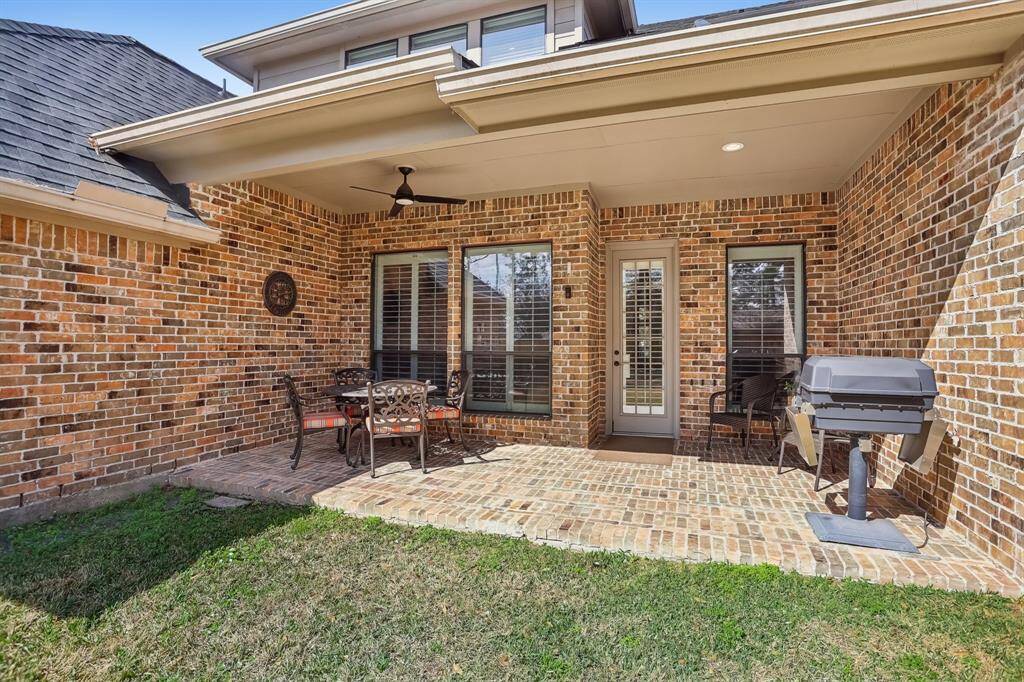 Covered back patio has gas connection if you desire to add a summer kitchen