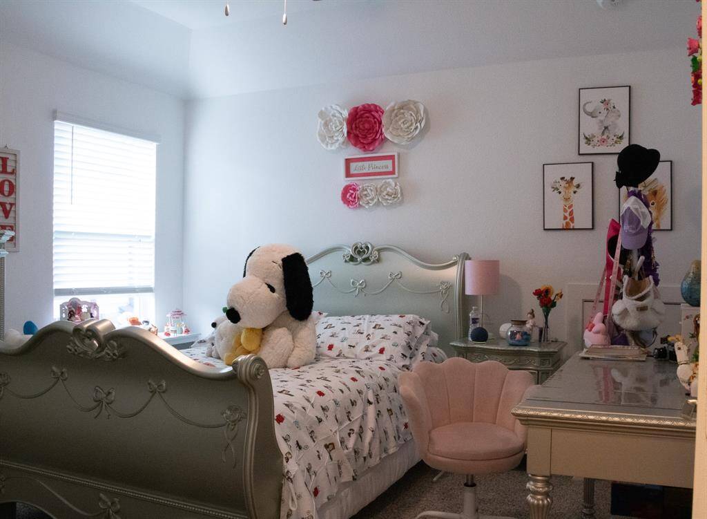Bedroom 2nd Floor