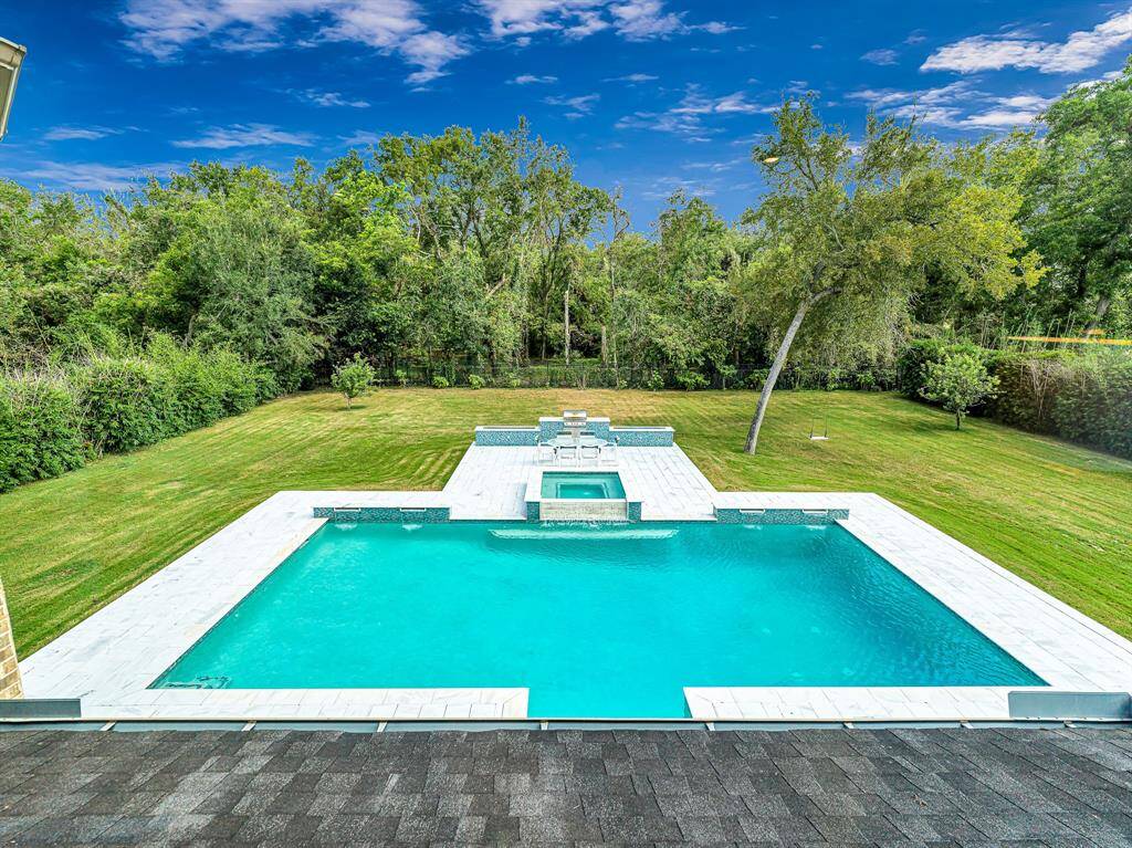 Amazing view of pool from upstairs game room