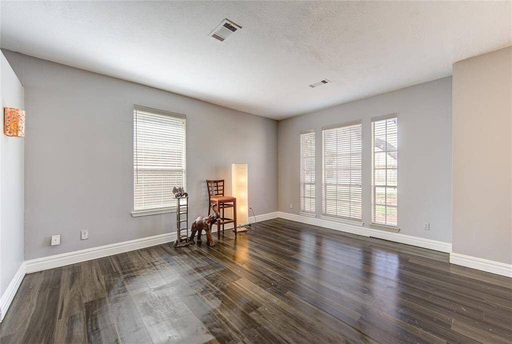 Lots of Natural Lighting!