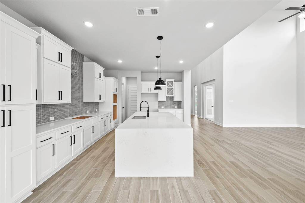 Representative photo. Home under construction. Design selections and colors may vary.