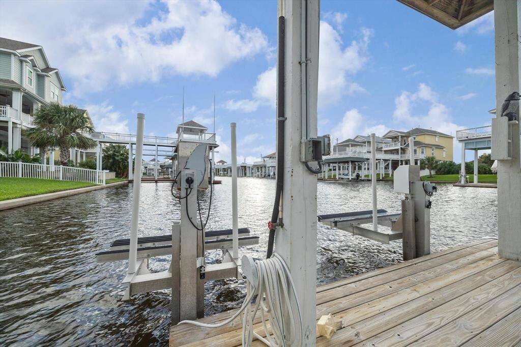 Jet ski lifts ready for your jet skis