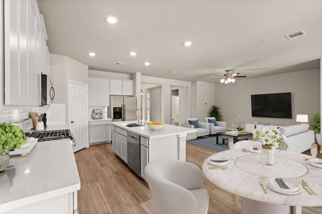 Note: Sample product photo. Actual exterior and interior selections may vary by homesite. Photo is virtually staged