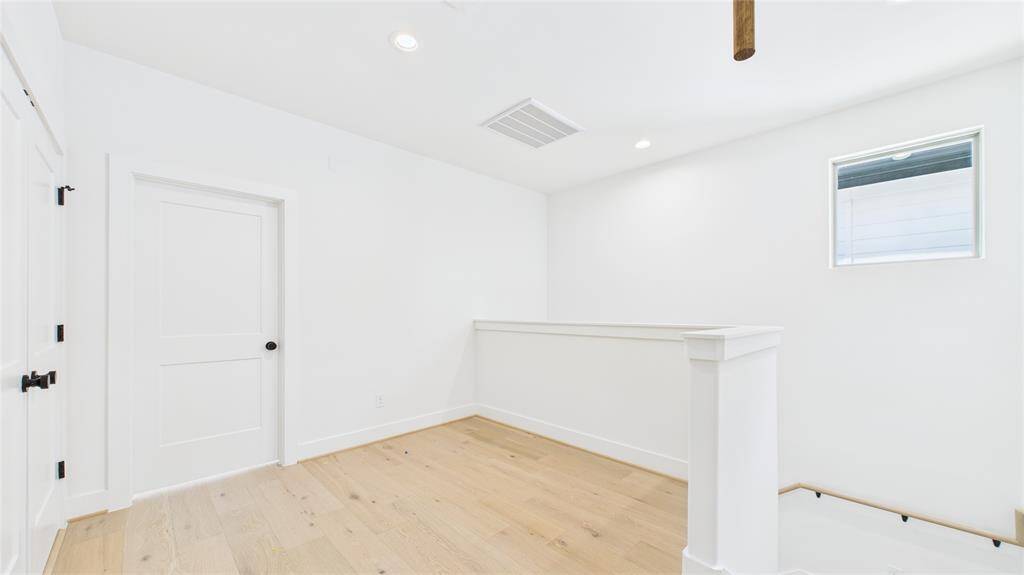 Flex space on 3rd floor