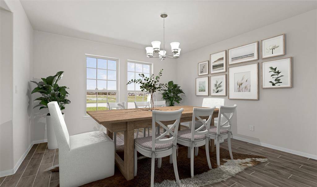 Elegant dining room (*Photo not of actual home and used for illustration purposes only.)