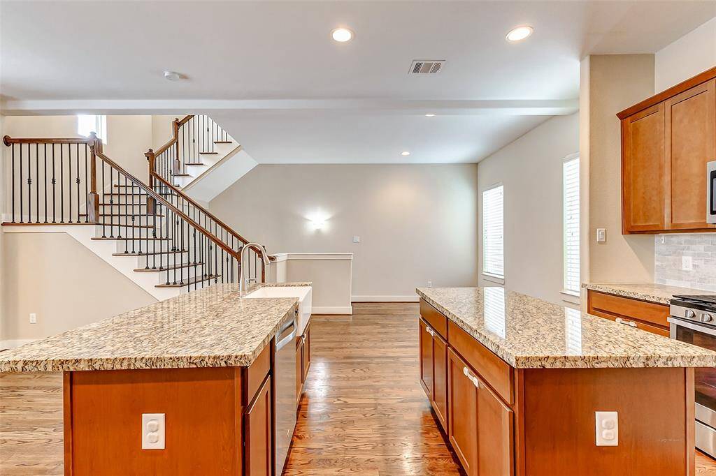Easy access to dining room