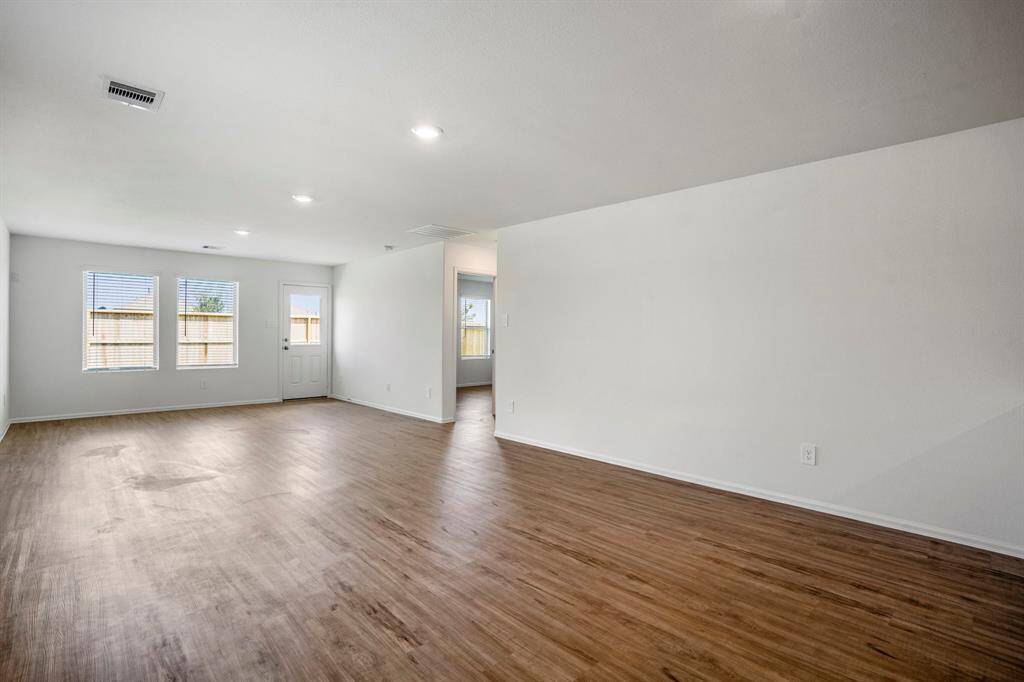 Spacious living room.