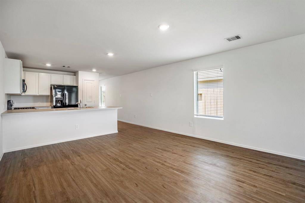 Gorgeous flooring.