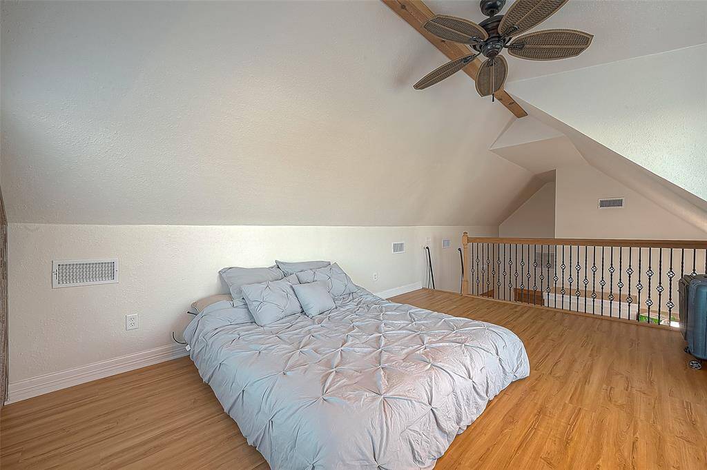 Garage Apartment- Loft or Bedroom (2)