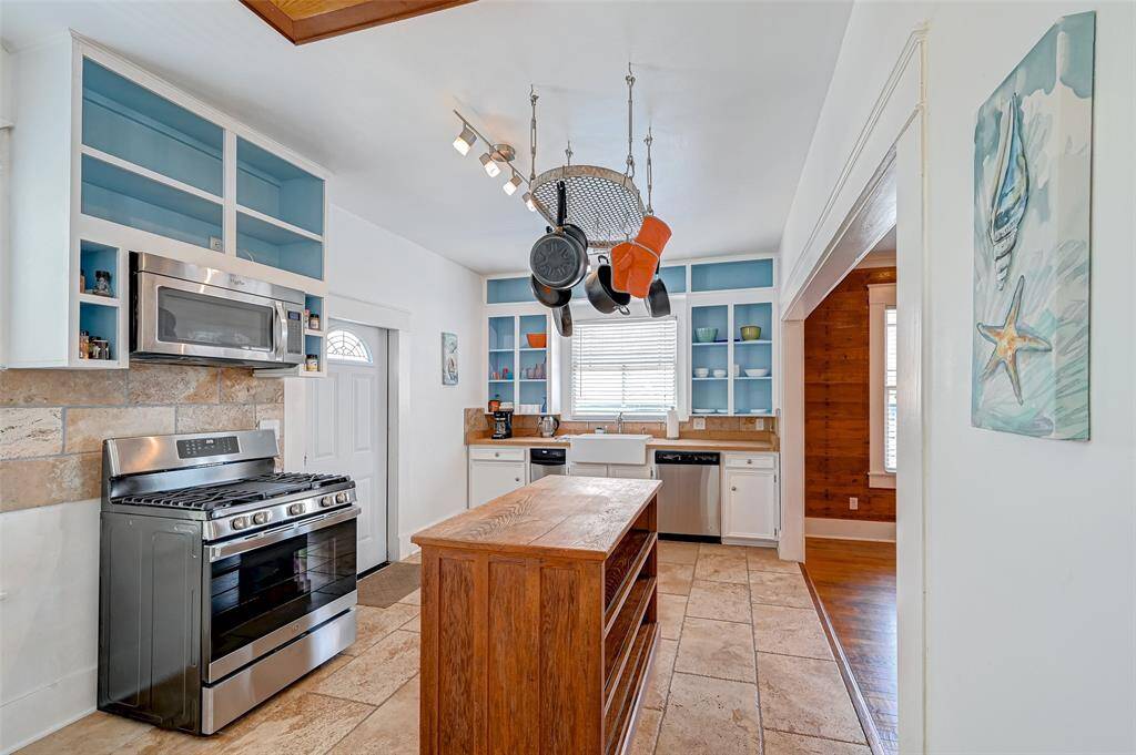 Duplex- Upstairs unit