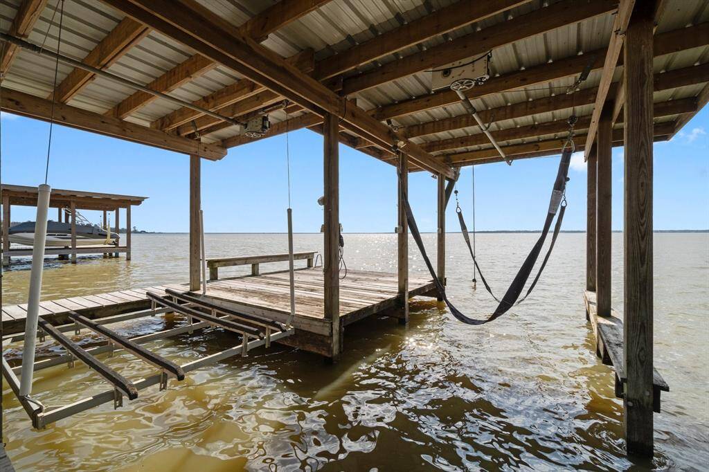 Sling boat lift.