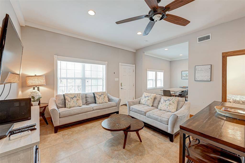 Duplex- Downstairs Unit