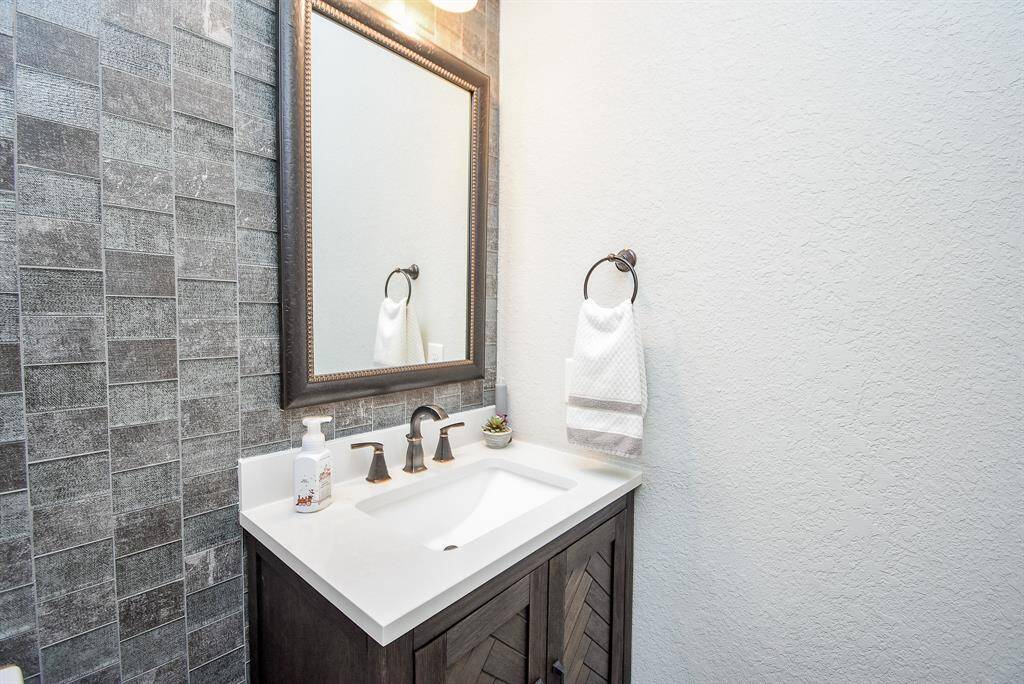 Half bathroom downstairs