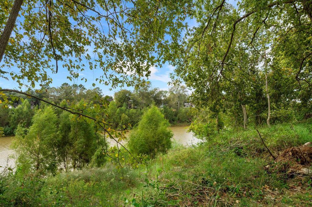 Enjoy the shaded areas near the Brazos River in your own backyard. Ideal for riding your horses.