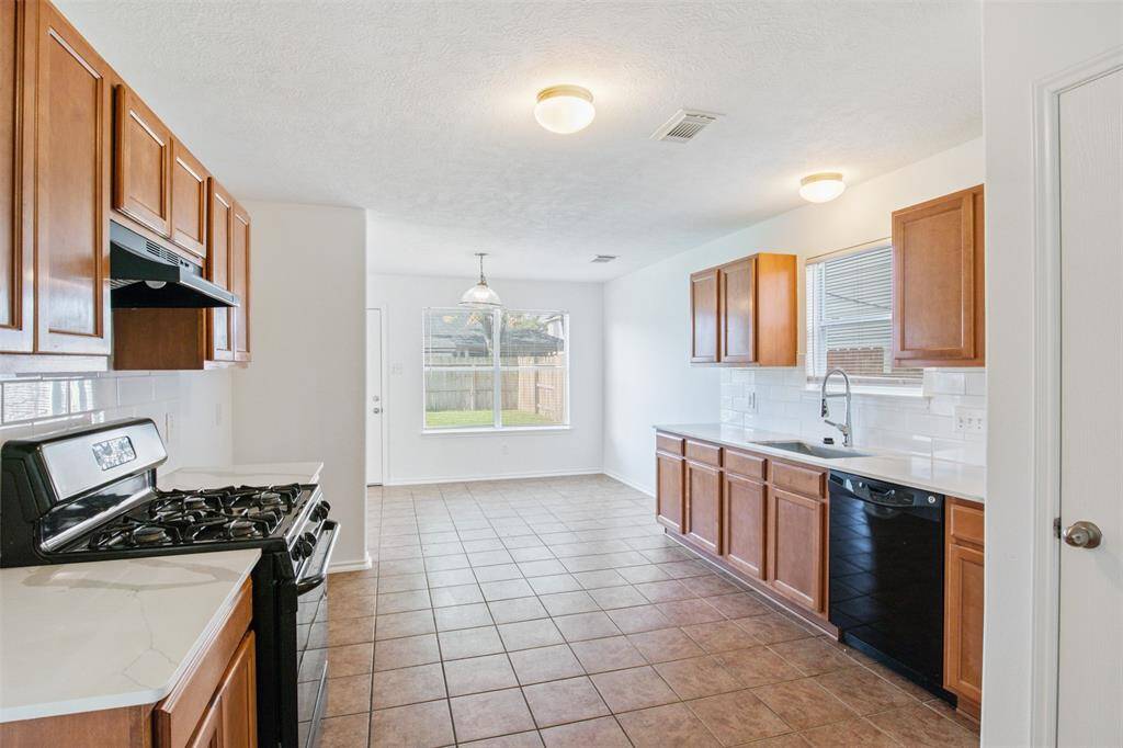 Kitchen with quartz countertops