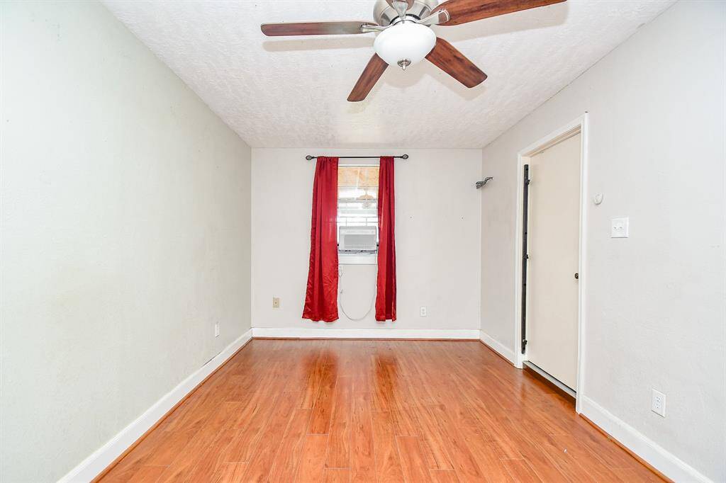 Secondary Bedroom Downstairs