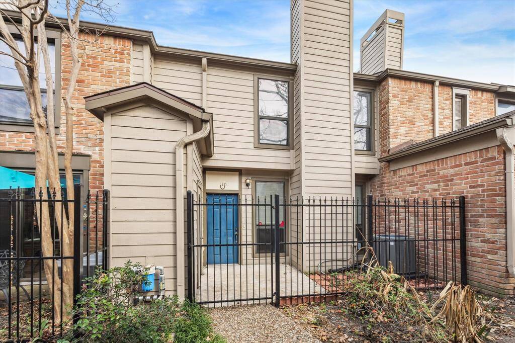 Private front patio with rod iron fence. Not pictured, two-car attached garage in the rear of the home which protects you and your vehicles from the elements. Popular location within walking distance to restaurants, bars, coffee shops, shopping, workout studios, River Oaks theater and Buffalo Bayou. Easy access to freeways, the Galleria, Medical Center and downtown Houston