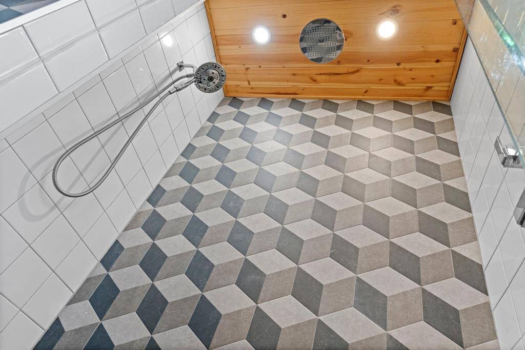 Multiple shower heads in primary shower