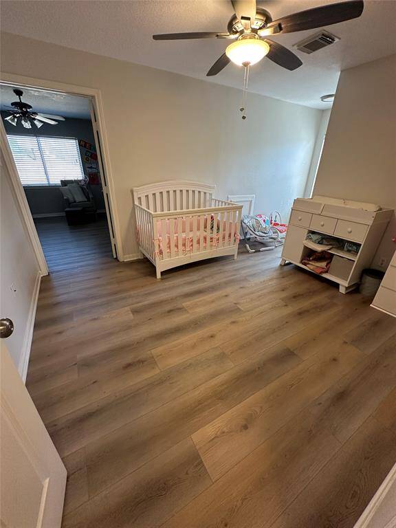 Flex room!  Perfect for a variety of uses!!!
