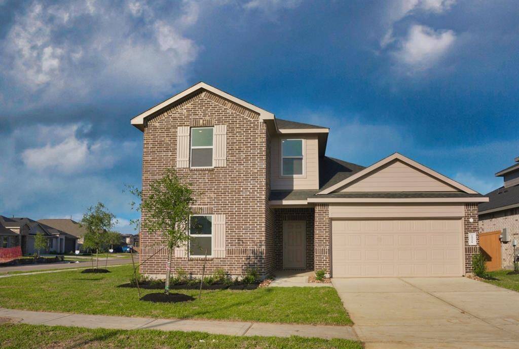 Gorgeous Two Story on Corner Homesite in Cypress Green!