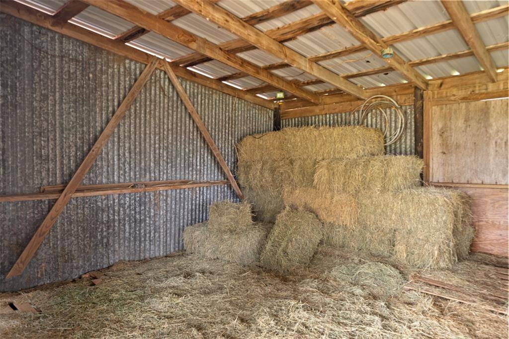 The hay area is super spacious and convenient!