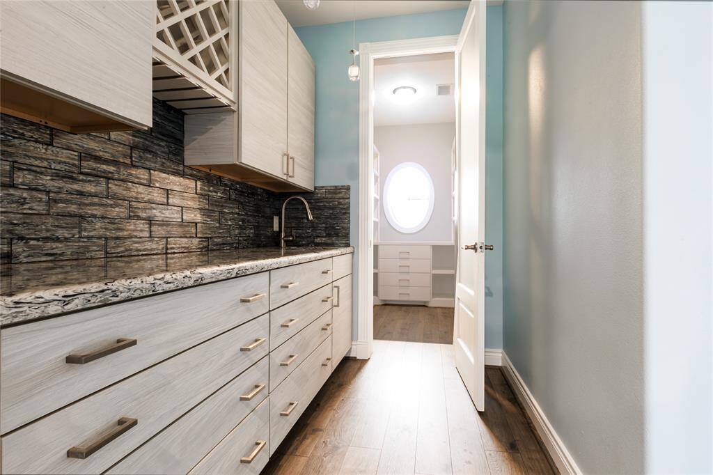 Coffee/ Wine Bar between kitchen & pantry