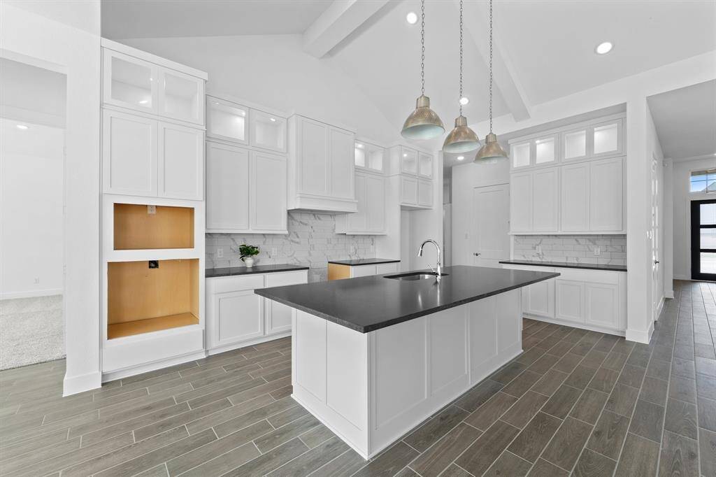 Photos are REPRESENTATIVE of the home /floor plan and are NOT of the actual home.  Selections, features, and room options may vary.  For more info, contact Chesmar Homes.